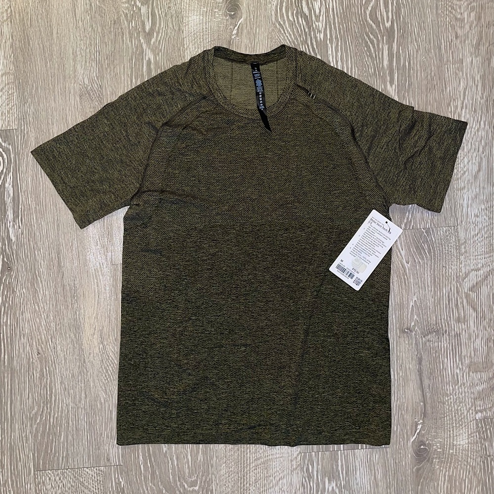 Lululemon Vent Tech Shirt